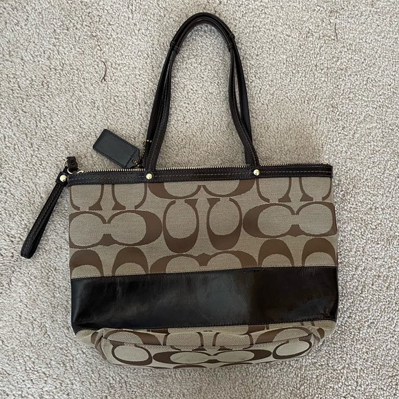 Coach Signature 13548 Tote Shoulder Bag - Picture 2 of 5